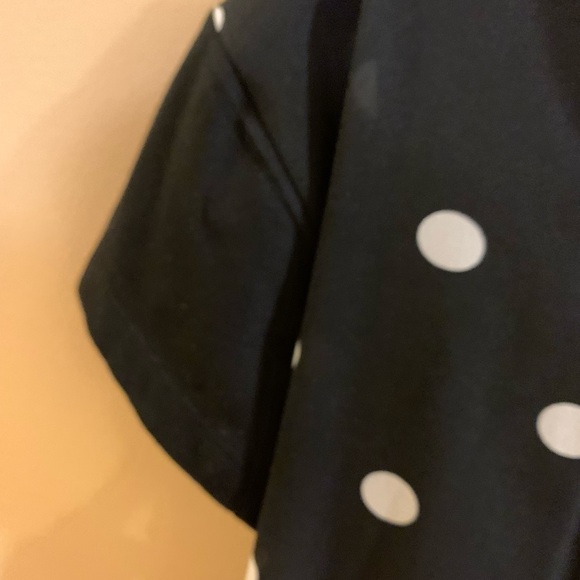 🍉Joe Fresh crop top black white polka dots, scoop neck, short sleeves, XS, EUC - Picture 2 of 4